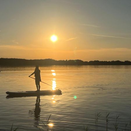 Lakehouse Giewartów Esterno foto
